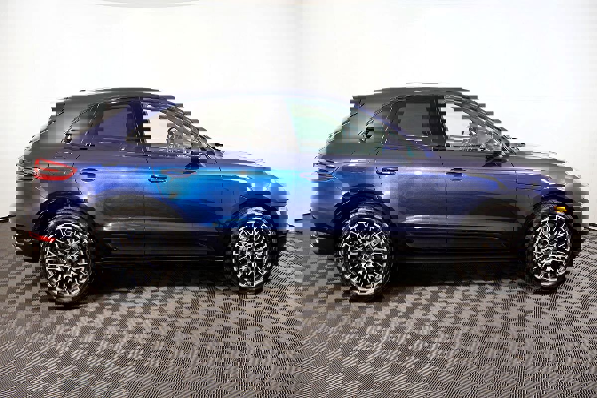 Used 2017 Porsche Macan S image 6