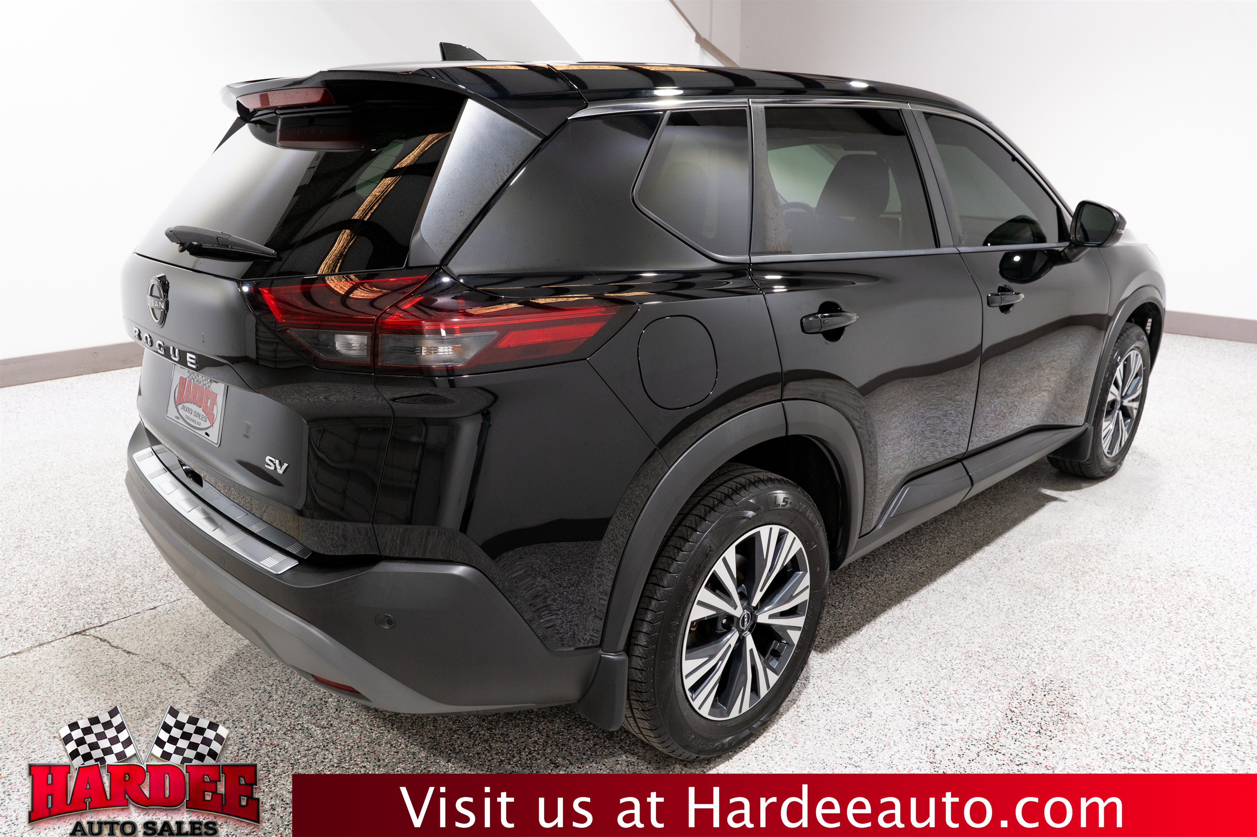 Used 2022 Nissan Rogue SV FWD image 5
