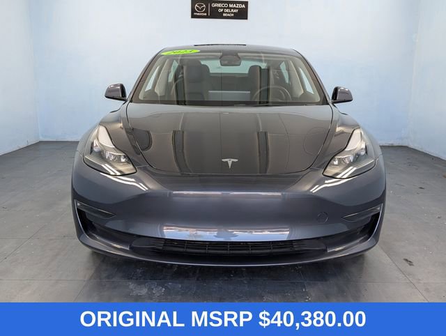 Used 2023 Tesla Model 3 Standard Range image 2