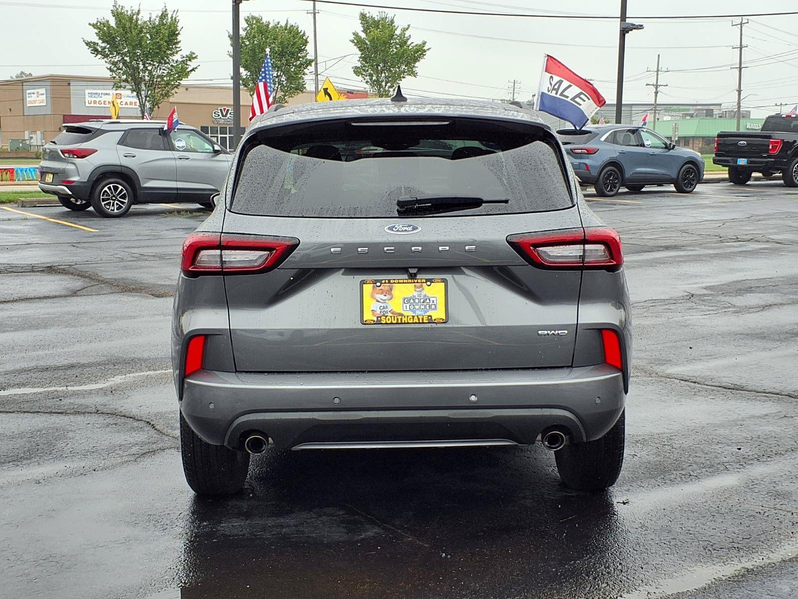 Used 2024 Ford Escape ST-Line w/ Tech Pack #1 AWD/4WD image 23