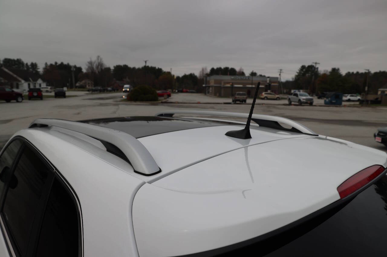 Used 2019 Jeep Cherokee Limited image 33