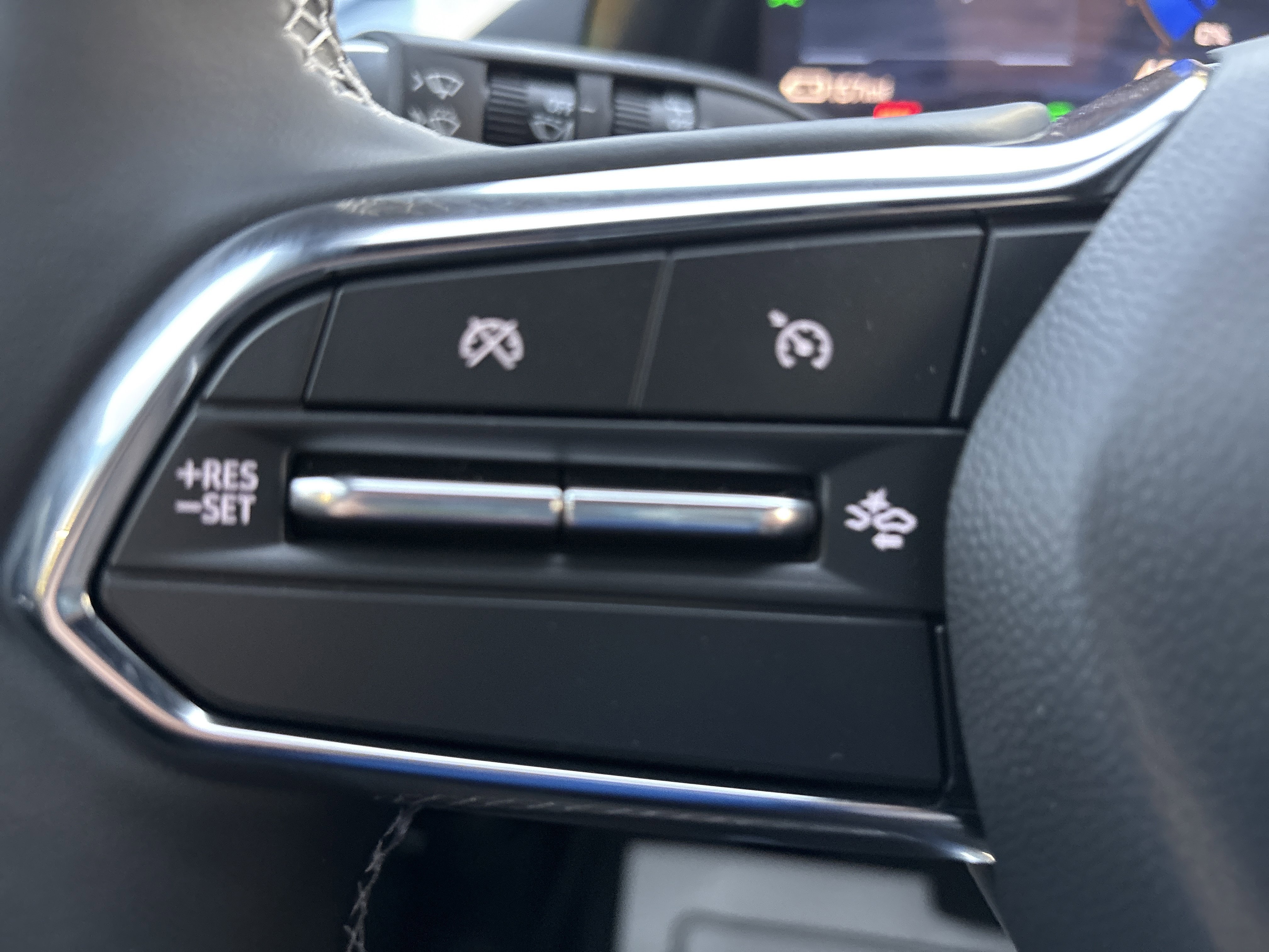 New 2026 Chevrolet Equinox EV LT image 16