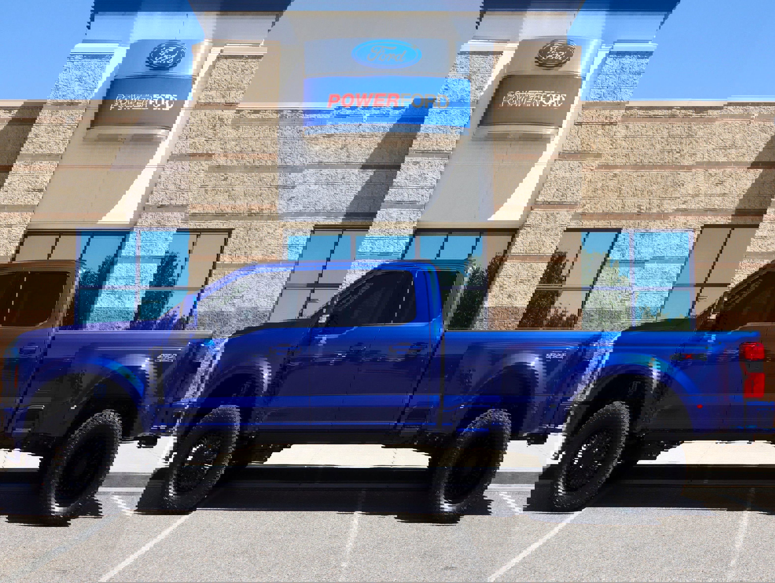 Used 2026 Ford F450 Lariat image 9