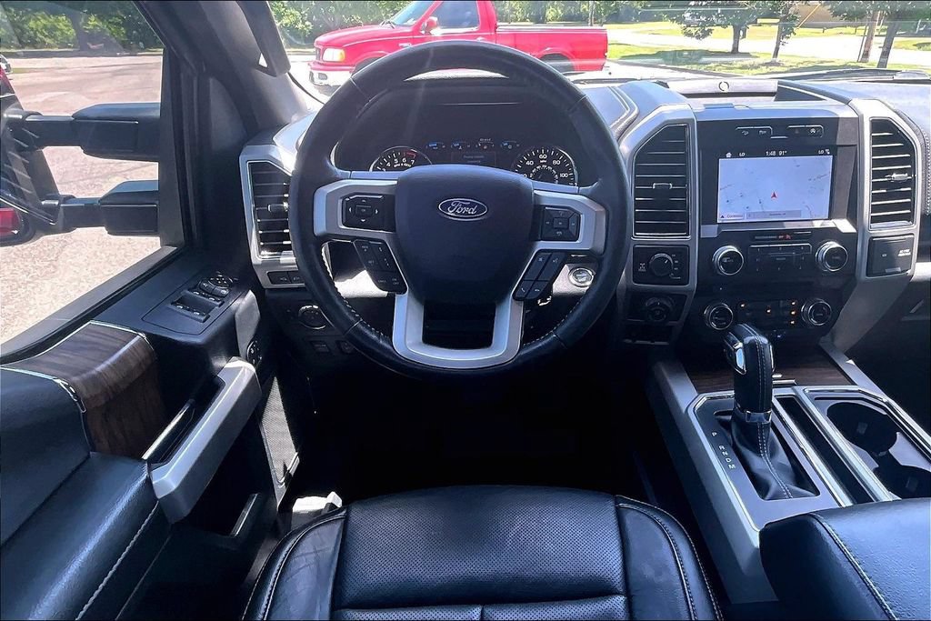 Used 2018 Ford F150 Lariat w/ Equipment Group 502A Luxury AWD/4WD image 5