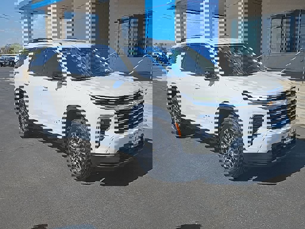 New 2026 Chevrolet Traverse LT w/ Enhanced Driving Package image 1