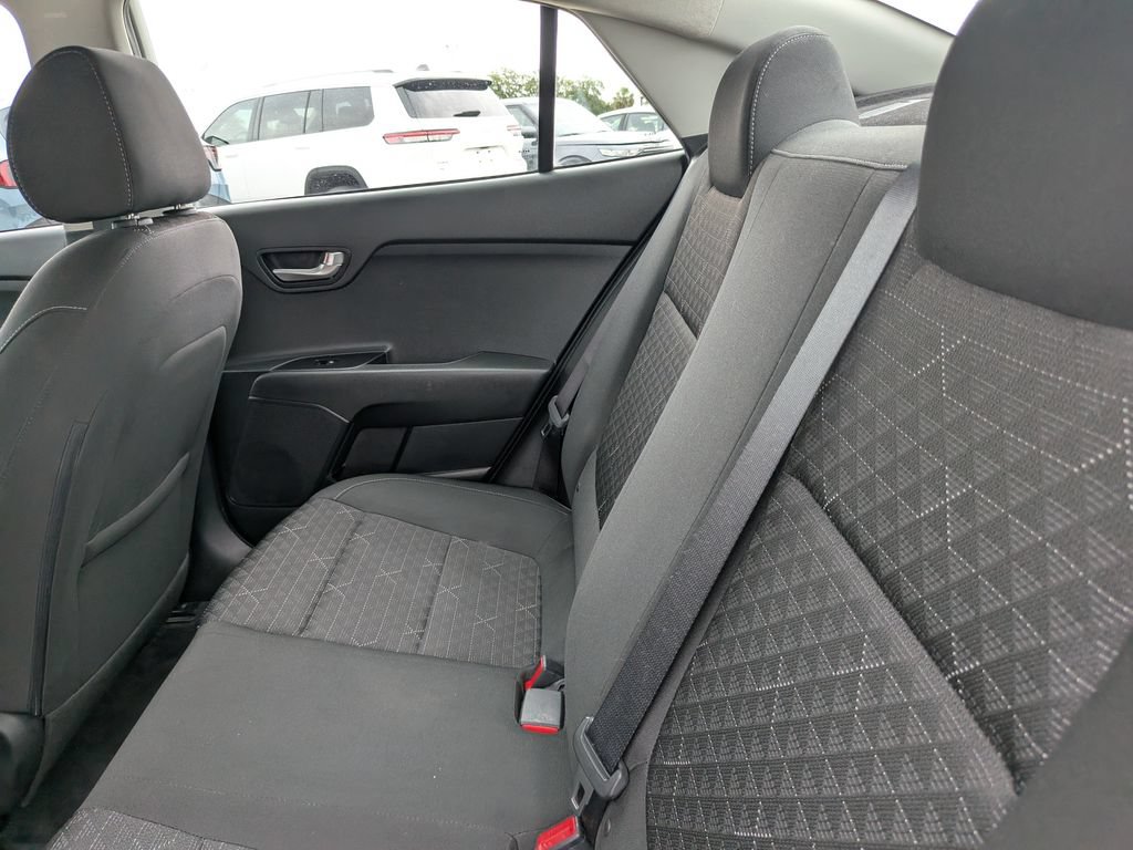 Certified 2022 Kia Rio LX FWD image 17