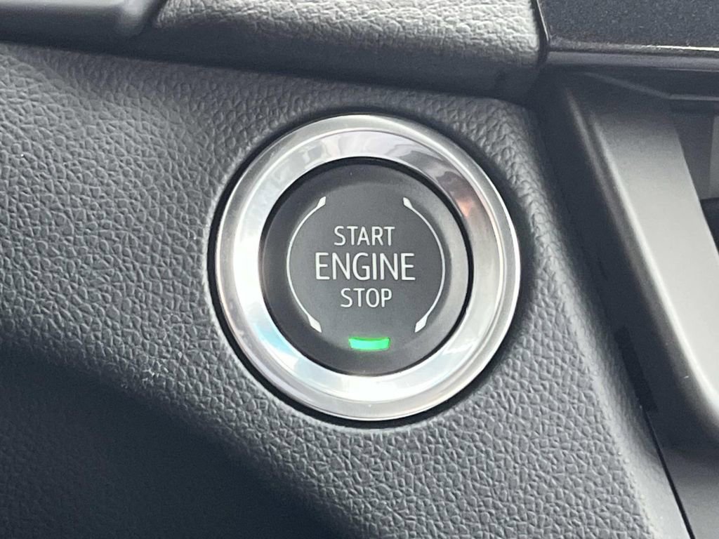 New 2026 Cadillac CT4 Luxury image 31