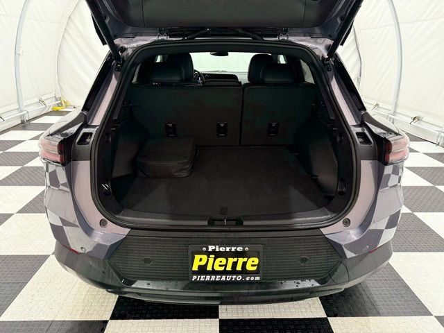 New 2026 Chevrolet Equinox EV LT AWD/4WD video 4