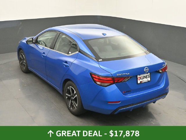Used 2024 Nissan Sentra SV FWD image 42