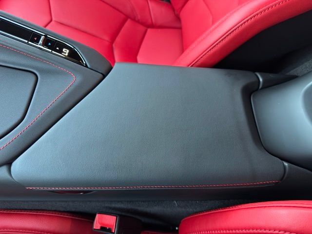 Used 2025 Chevrolet Corvette Stingray Convertible w/ Z51 Performance Package RWD image 19