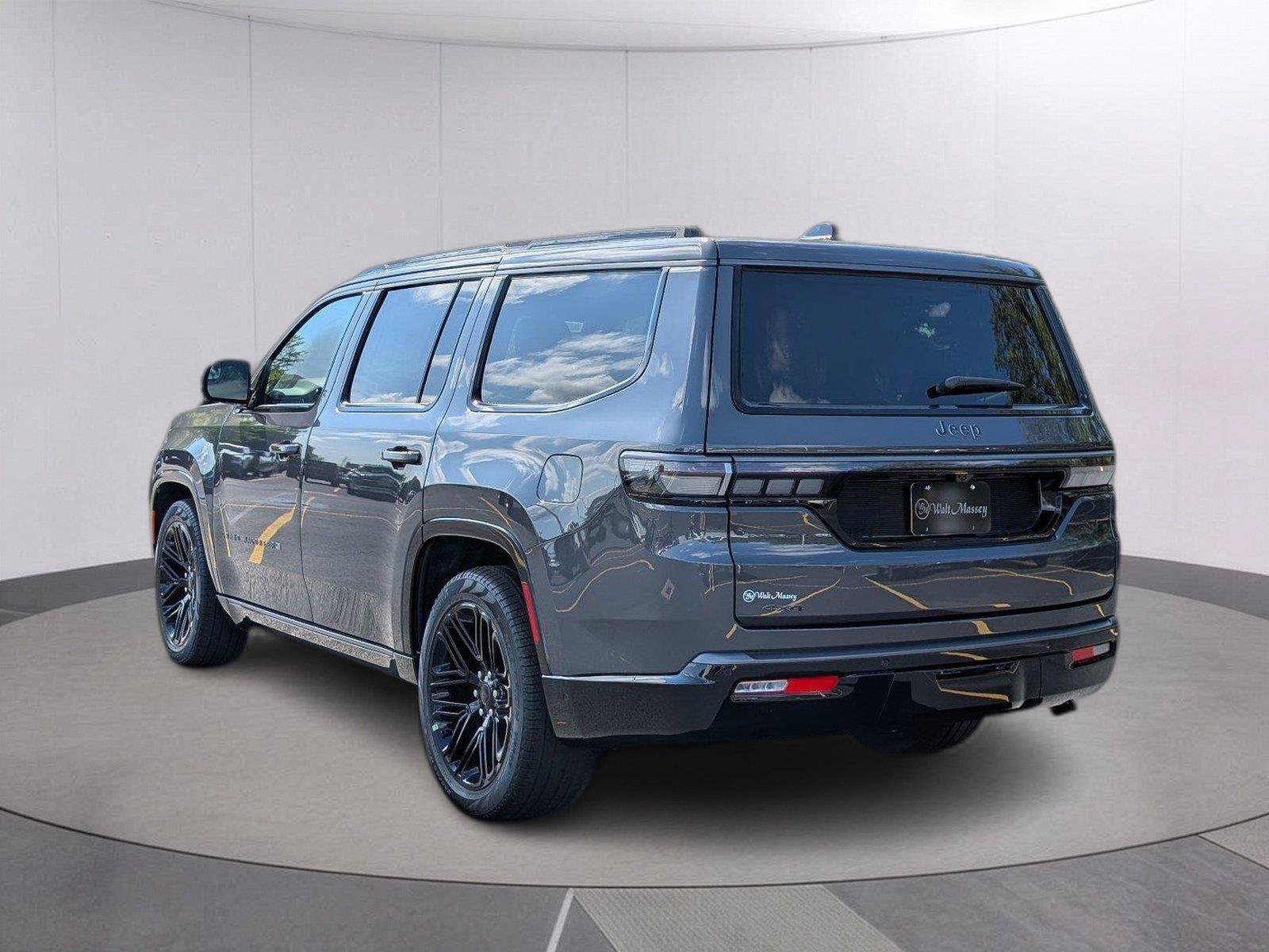 New 2026 Jeep Grand Wagoneer Limited AWD/4WD image 3