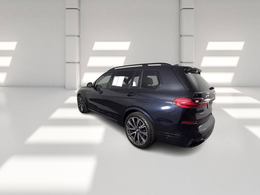 Used 2022 BMW X7 xDrive40i w/ M Sport Package image 8