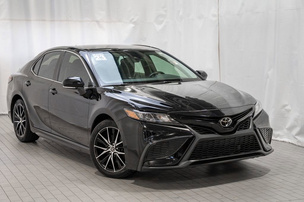 Used 2023 Toyota Camry SE