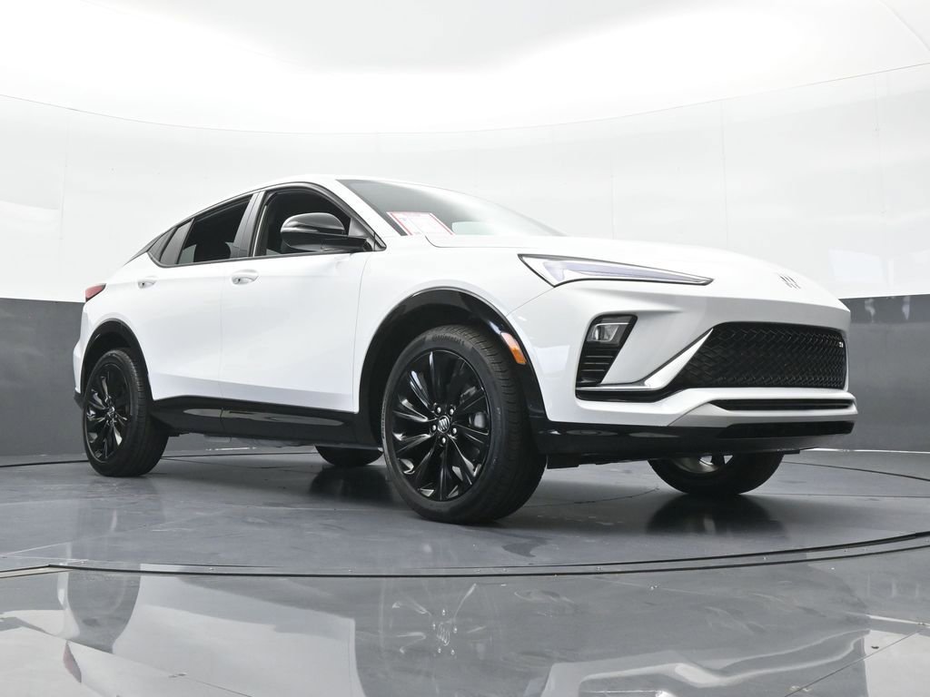 Used 2024 Buick Envista Sport Touring w/ Experience Buick Package image 63