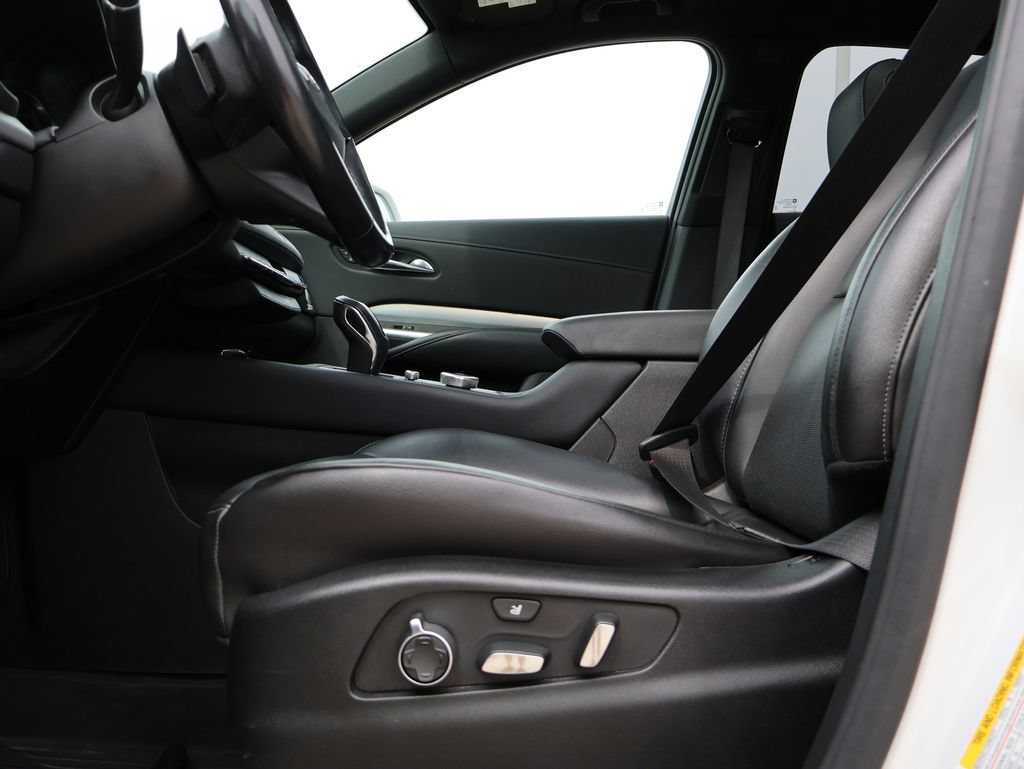 Used 2019 Cadillac XT4 Premium Luxury AWD/4WD image 43