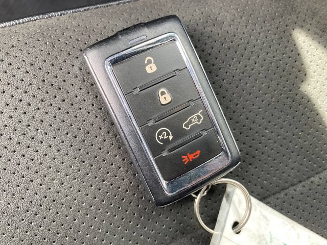 Used 2023 Jeep Grand Cherokee Altitude AWD/4WD image 23