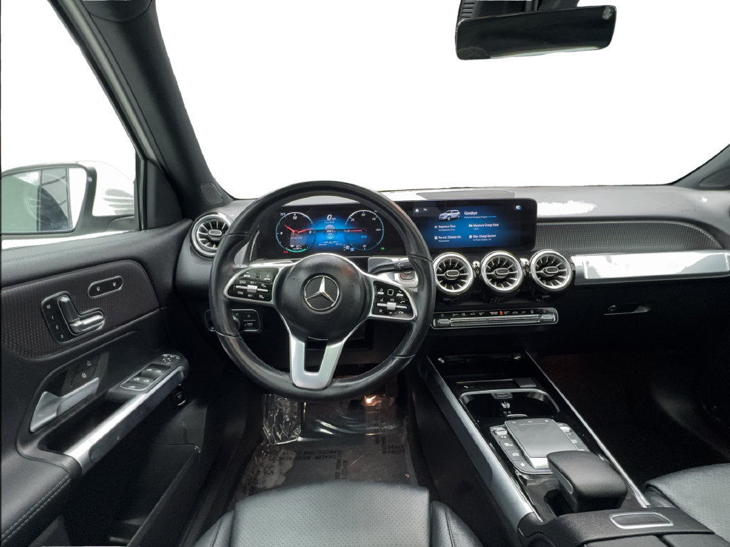 Used 2022 Mercedes-Benz EQB 300 4MATIC image 37
