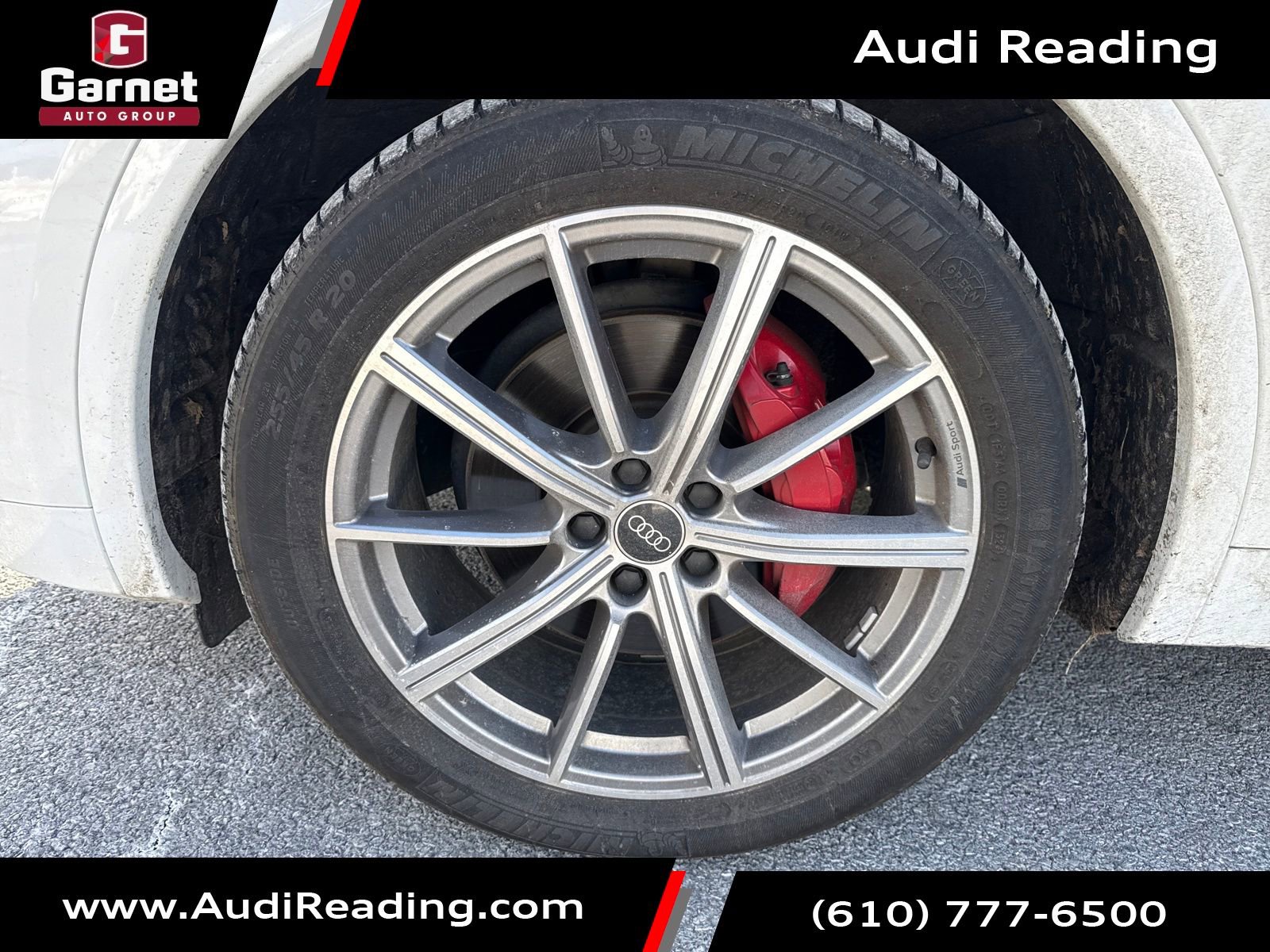 Used 2024 Audi Q5 e Premium Plus w/ Premium Plus Package image 9