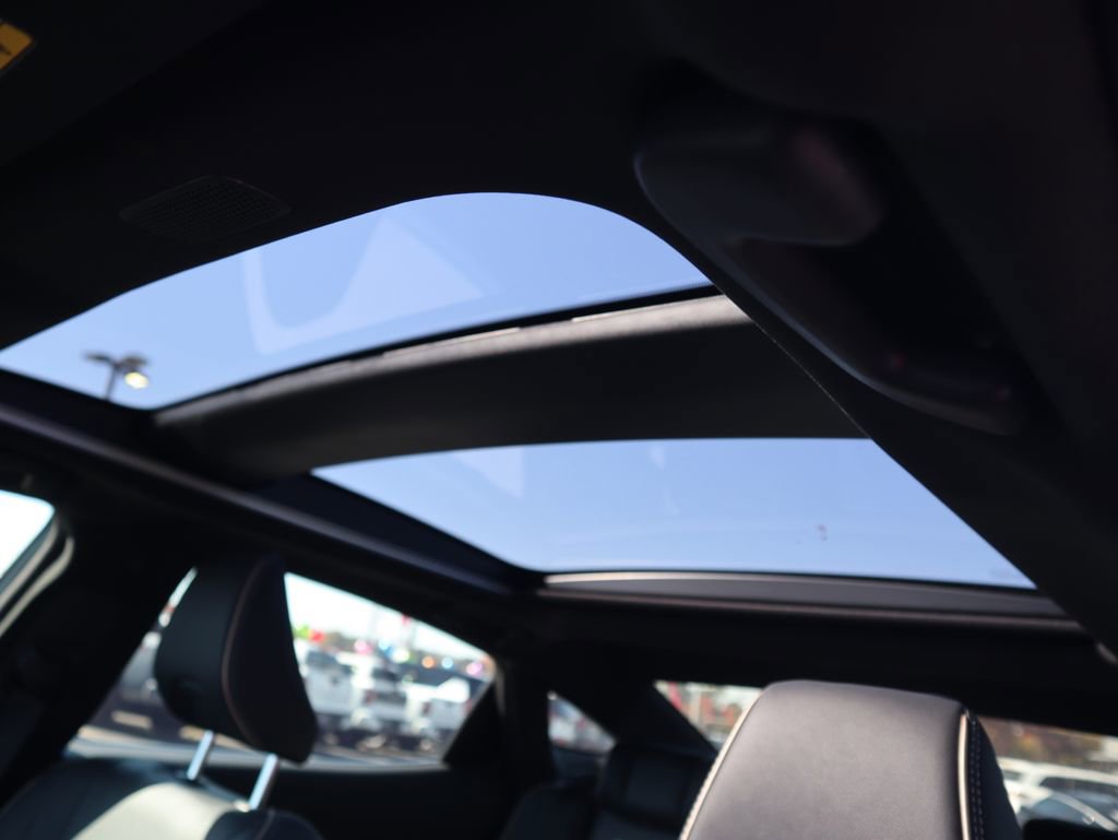 Used 2024 Toyota Crown Limited image 14