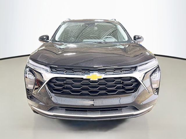 New 2026 Chevrolet Trax LT image 3