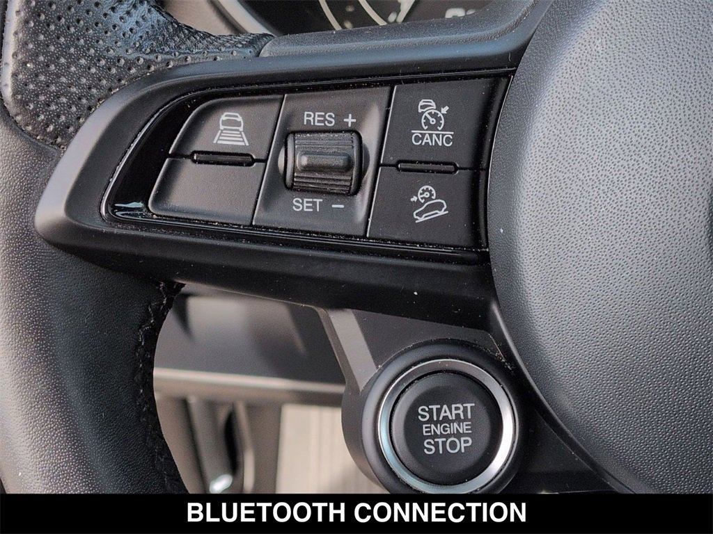 Used 2023 Alfa Romeo Stelvio Ti image 8