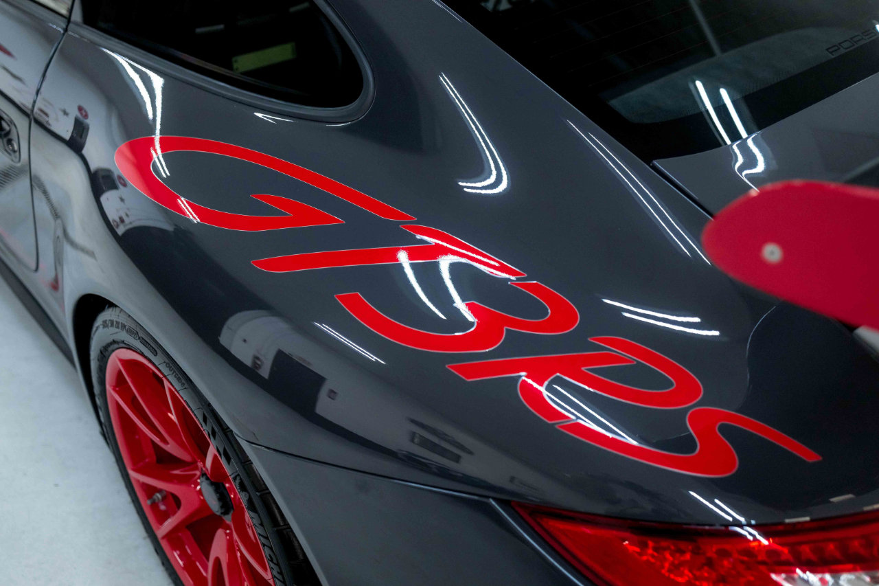 Used 2011 Porsche 911 GT3 RS image 32