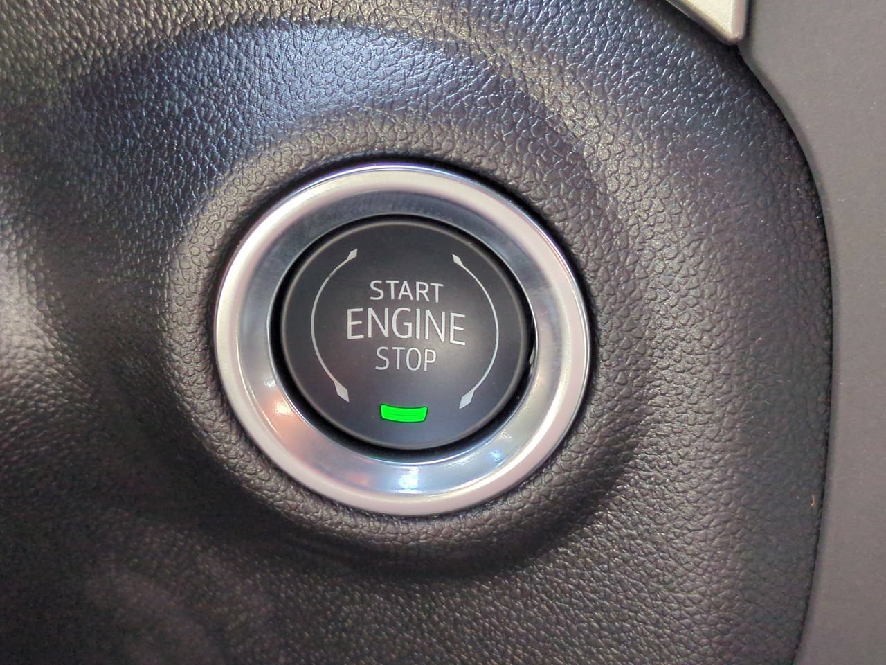 New 2025 GMC Sierra 3500 Pro w/ Convenience Package AWD/4WD image 16