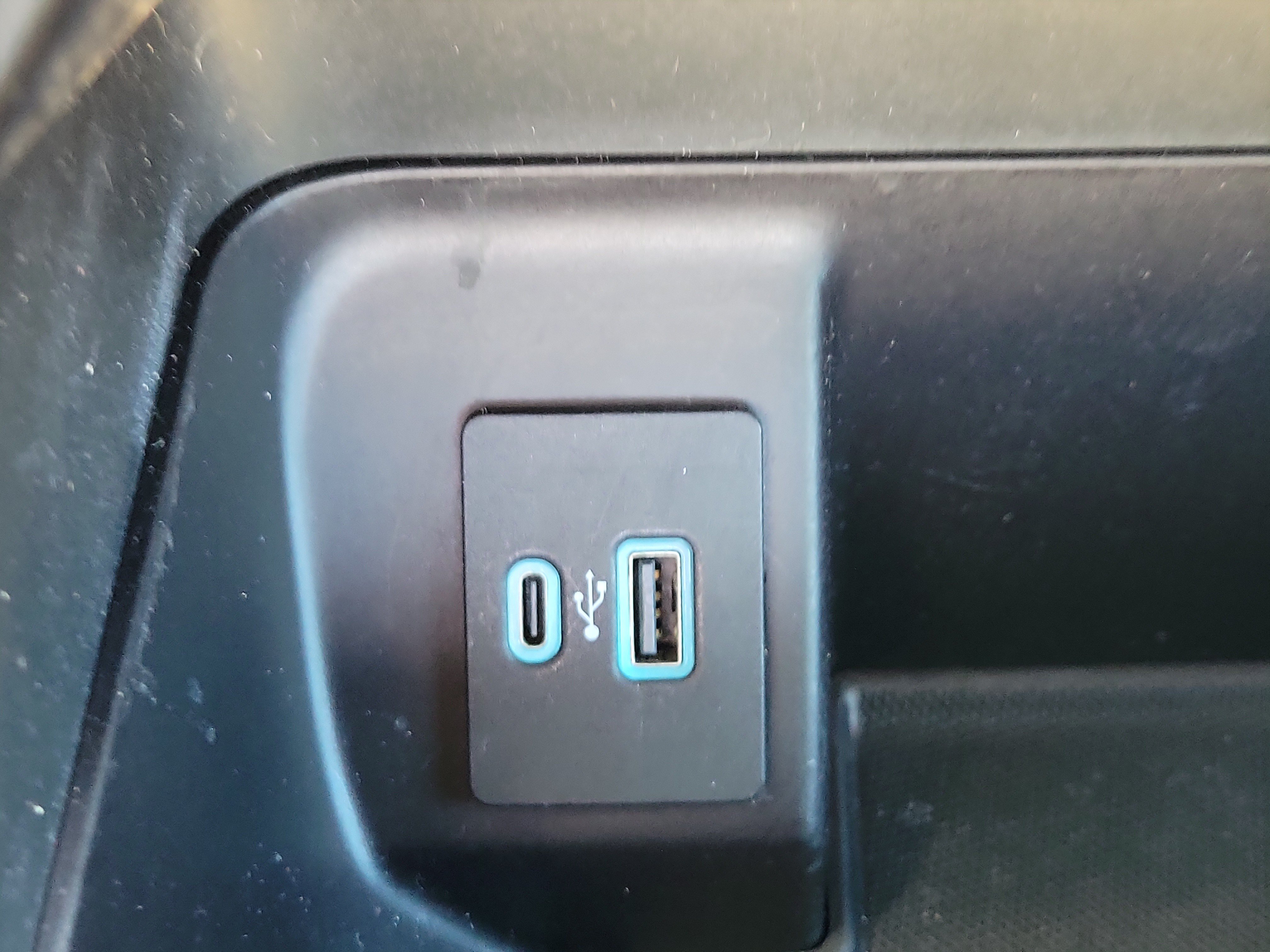 Used 2021 Ford F150 XLT w/ Equipment Group 302A High RWD image 25