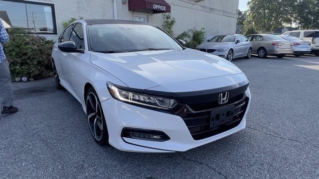Used 2018 Honda Accord Sport image 1