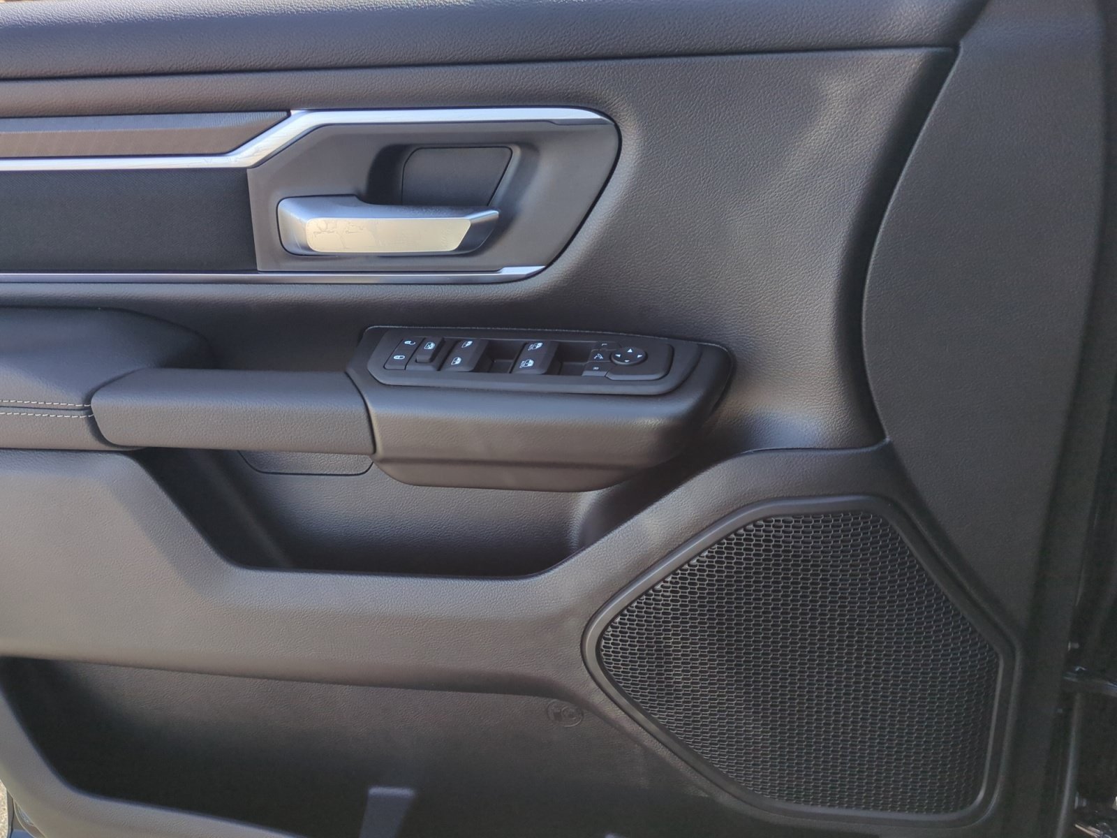 New 2026 RAM 1500 Big Horn AWD/4WD image 13