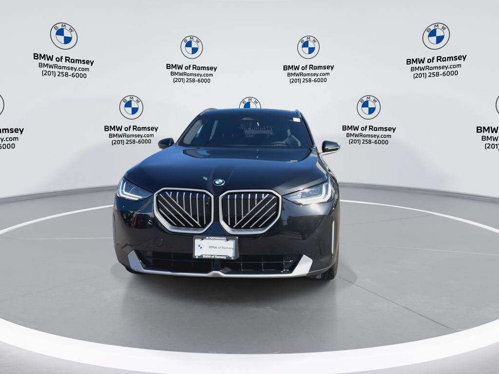 Used 2026 BMW X3 xDrive30i w/ Premium Package AWD/4WD image 3