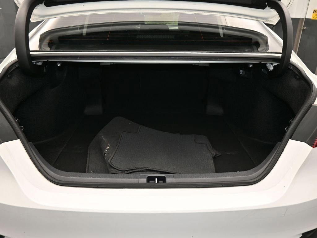 Used 2024 Toyota Camry LE image 33