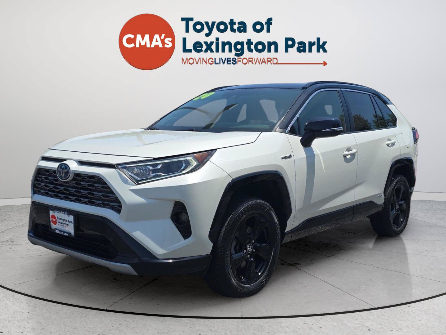 Used 2020 Toyota RAV4 XSE w/ All Weather Liner Package AWD/4WD image 3