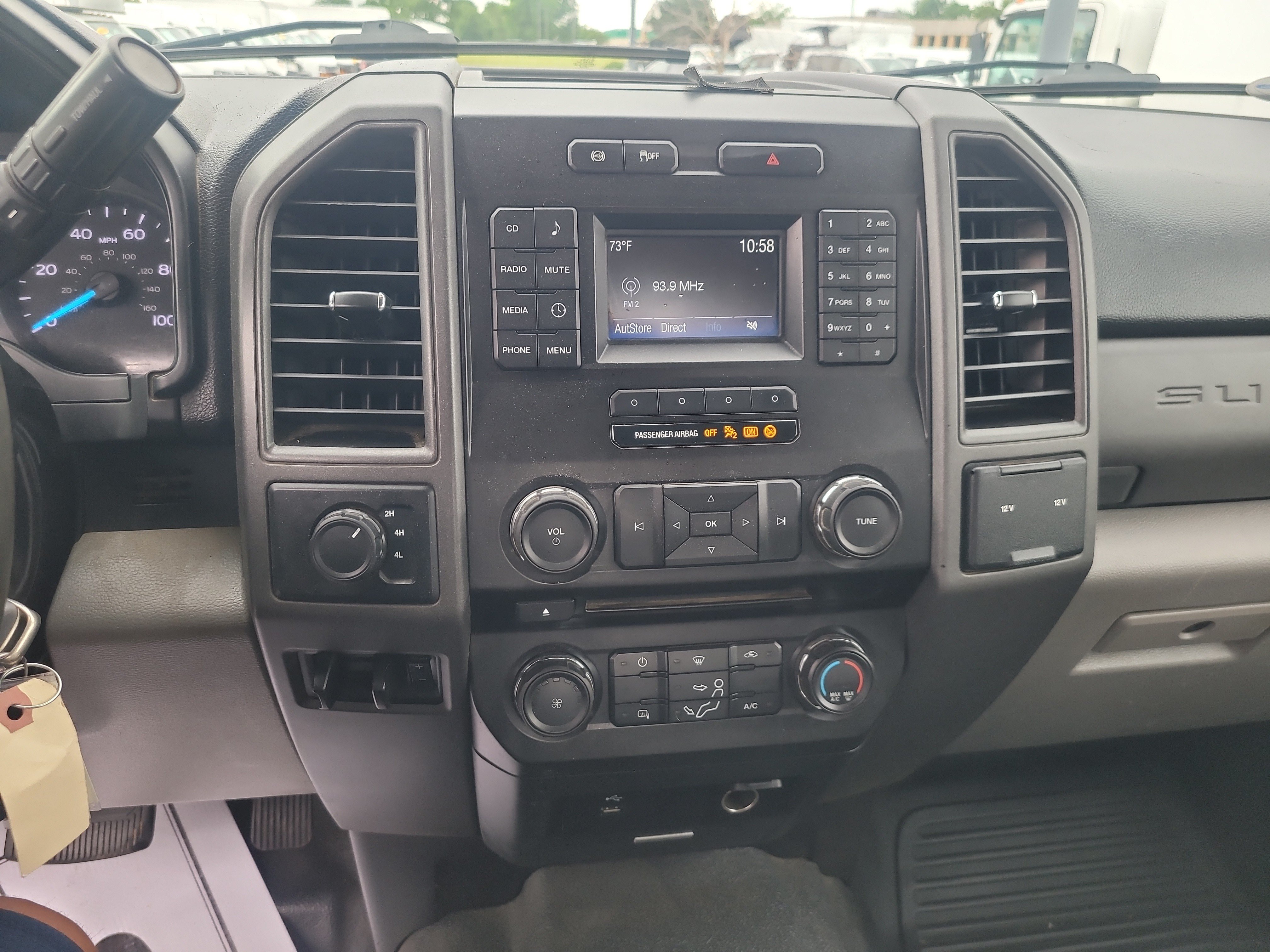 Used 2017 Ford F450 XL AWD/4WD image 19