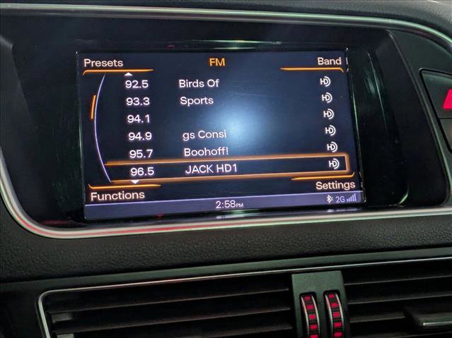 Used 2017 Audi Q5 2.0T Premium Plus w/ Technology Package image 13