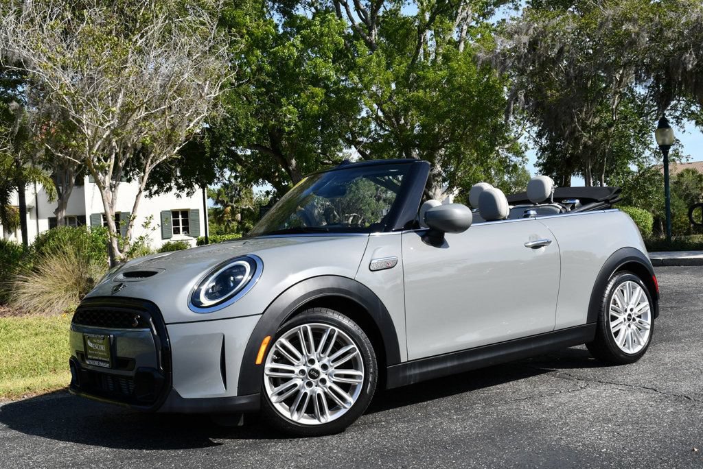 Used 2023 MINI Cooper S w/ Signature Upholstery Package FWD image 21