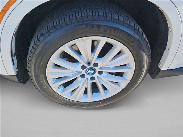 Used 2017 BMW X5 xDrive40e AWD/4WD image 25