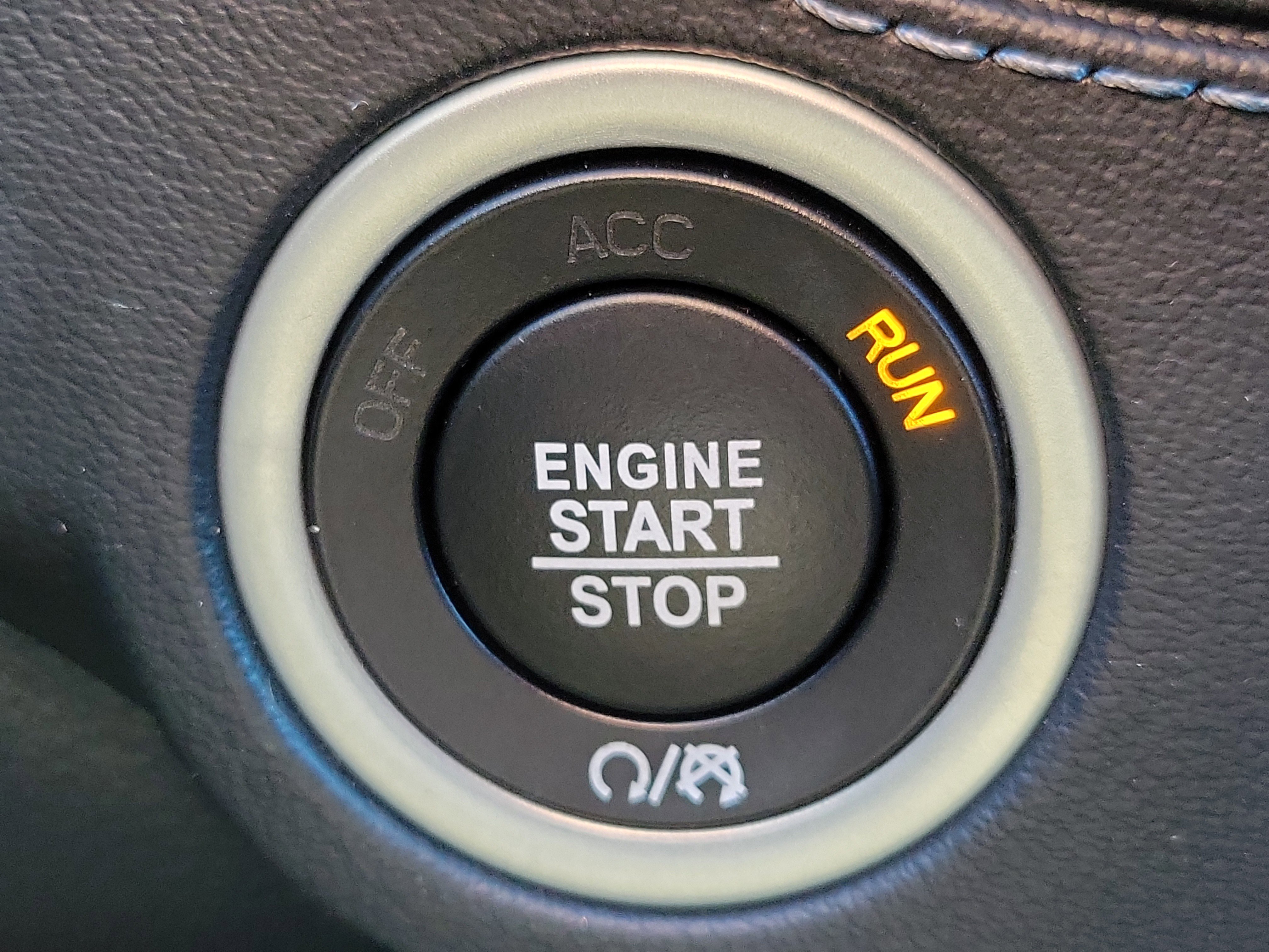 Used 2023 Dodge Charger R/T w/ Plus Group image 23