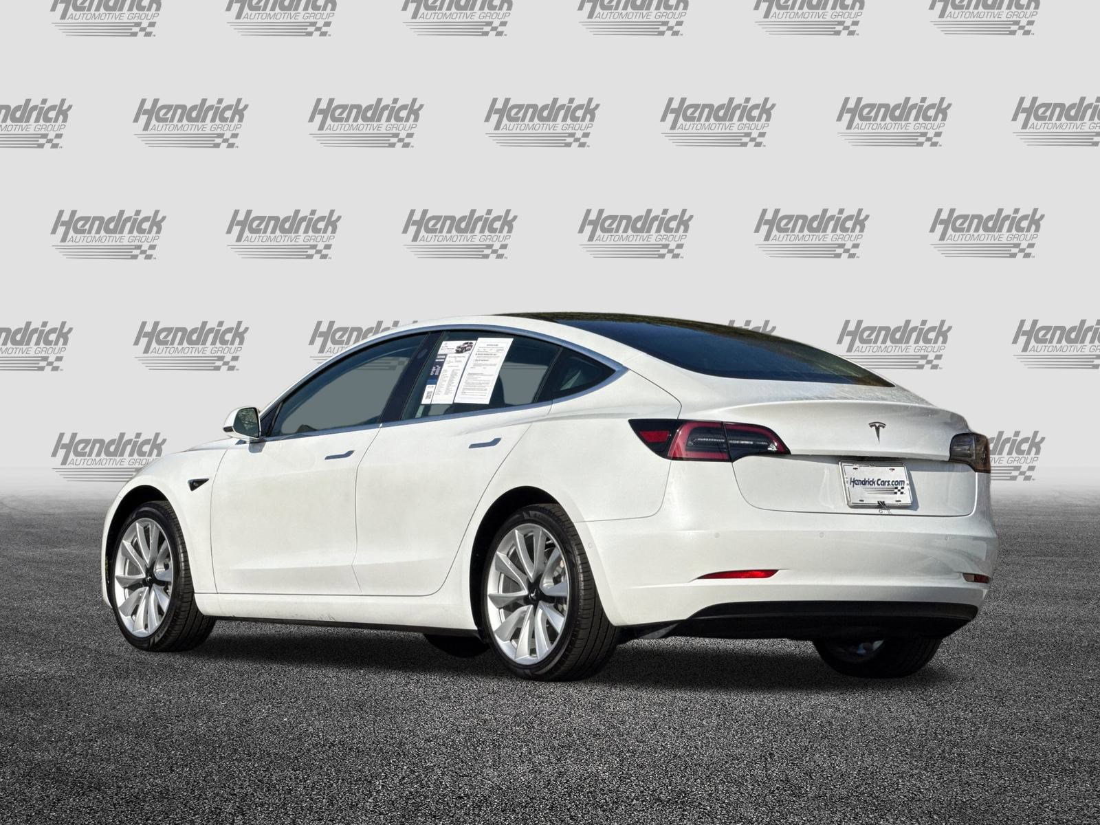 Used 2019 Tesla Model 3 Standard Range image 7