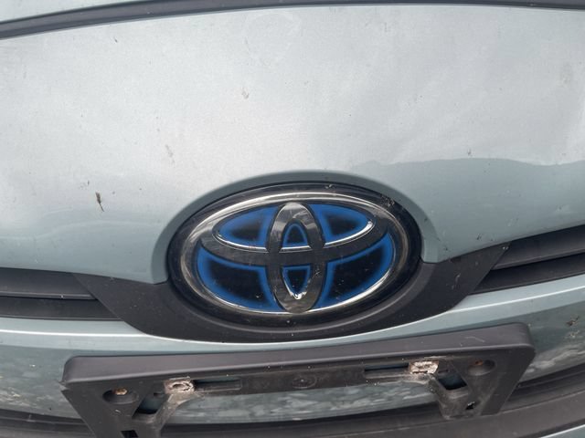 Used 2022 Toyota Prius XLE AWD/4WD image 4