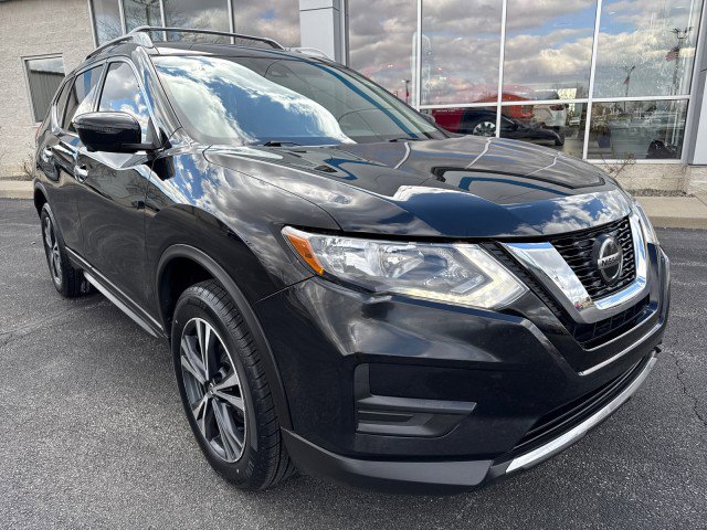 Used 2020 Nissan Rogue SV w/ Premium Package