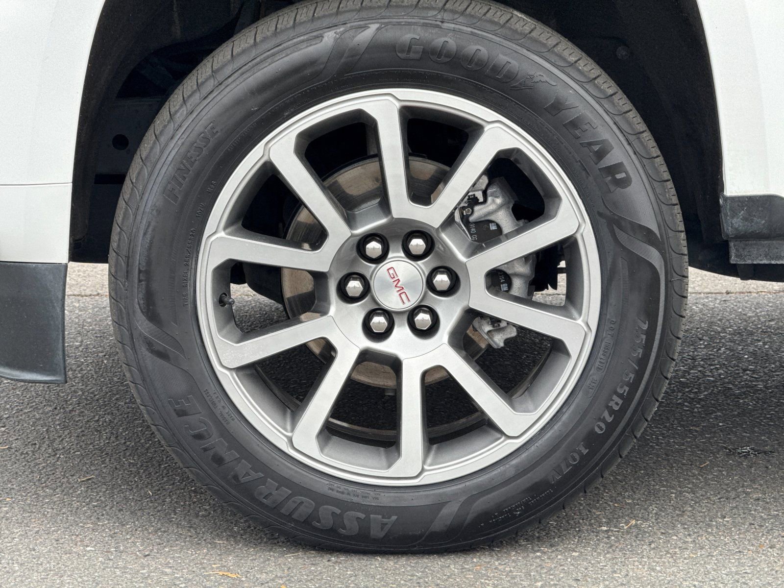 Used 2022 GMC Canyon Denali image 28