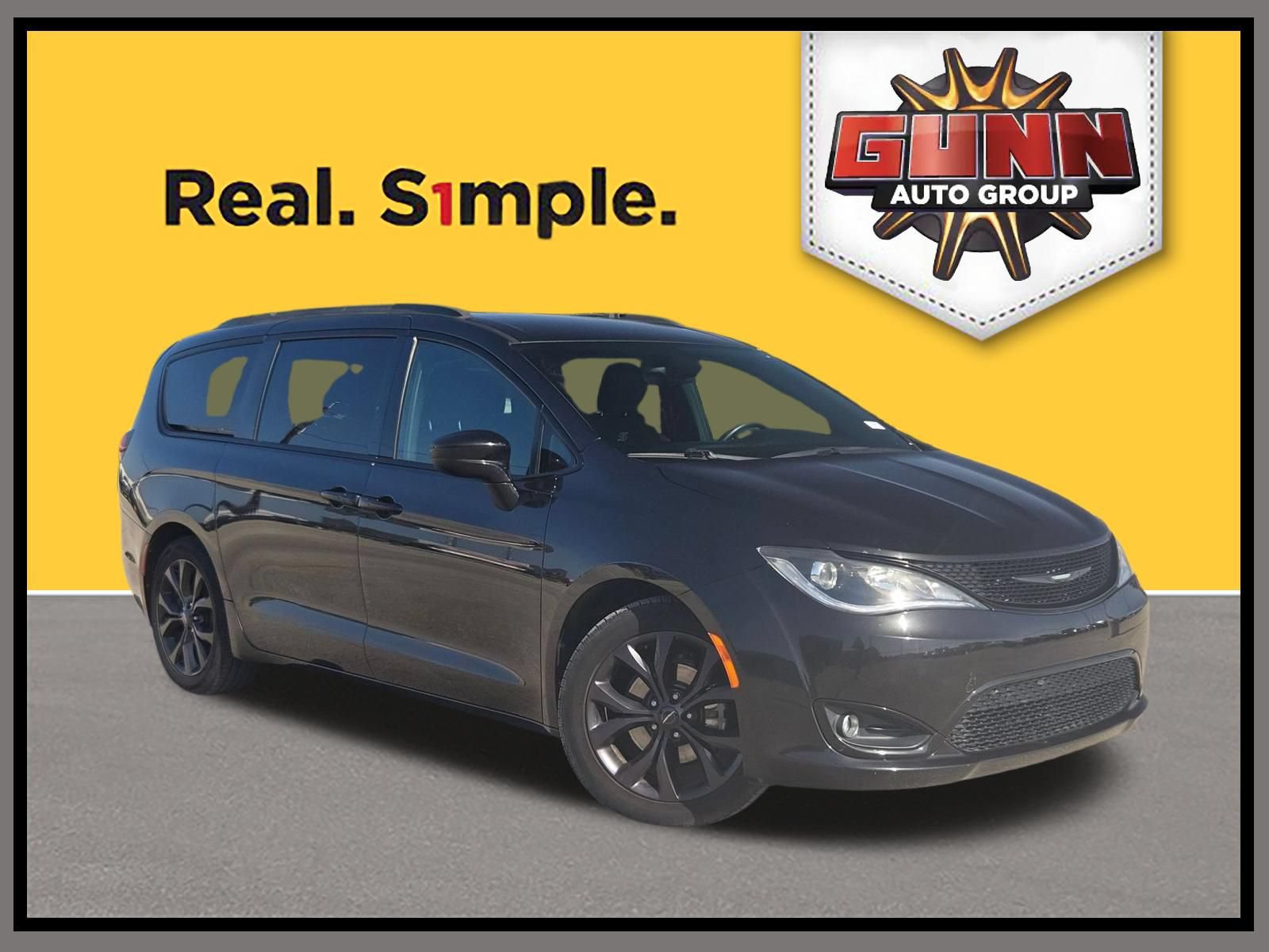 Used 2018 Chrysler Pacifica Touring Plus w/ S Appearance Package