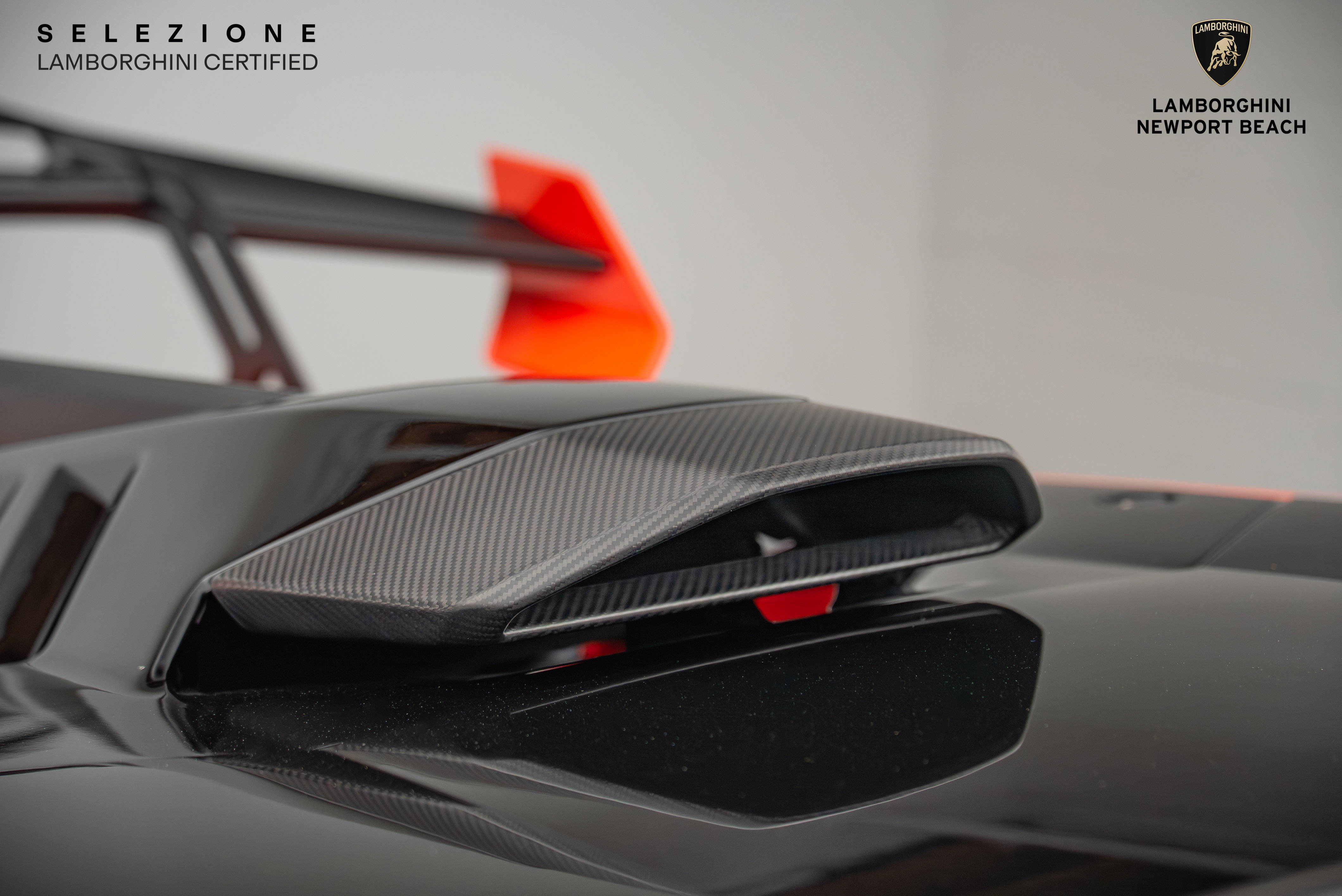 Used 2022 Lamborghini Huracan STO image 6