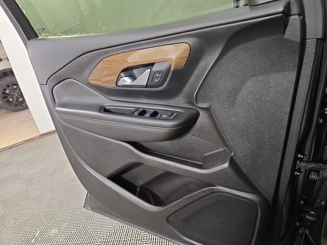 Used 2020 GMC Terrain SLE w/ Driver Convenience Package image 29