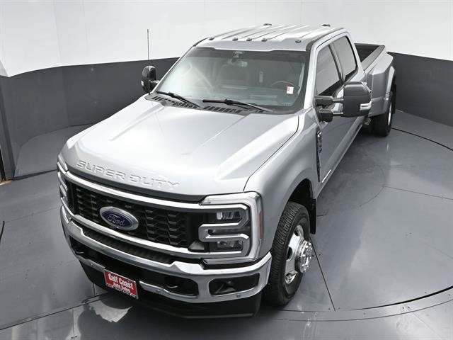 Used 2024 Ford F350 Lariat w/ Lariat Ultimate Package AWD/4WD image 38