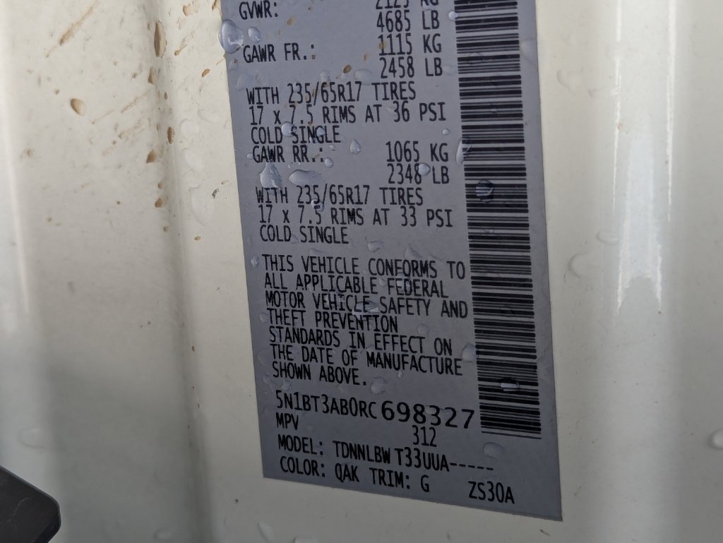 Used 2024 Nissan Rogue S AWD/4WD image 34