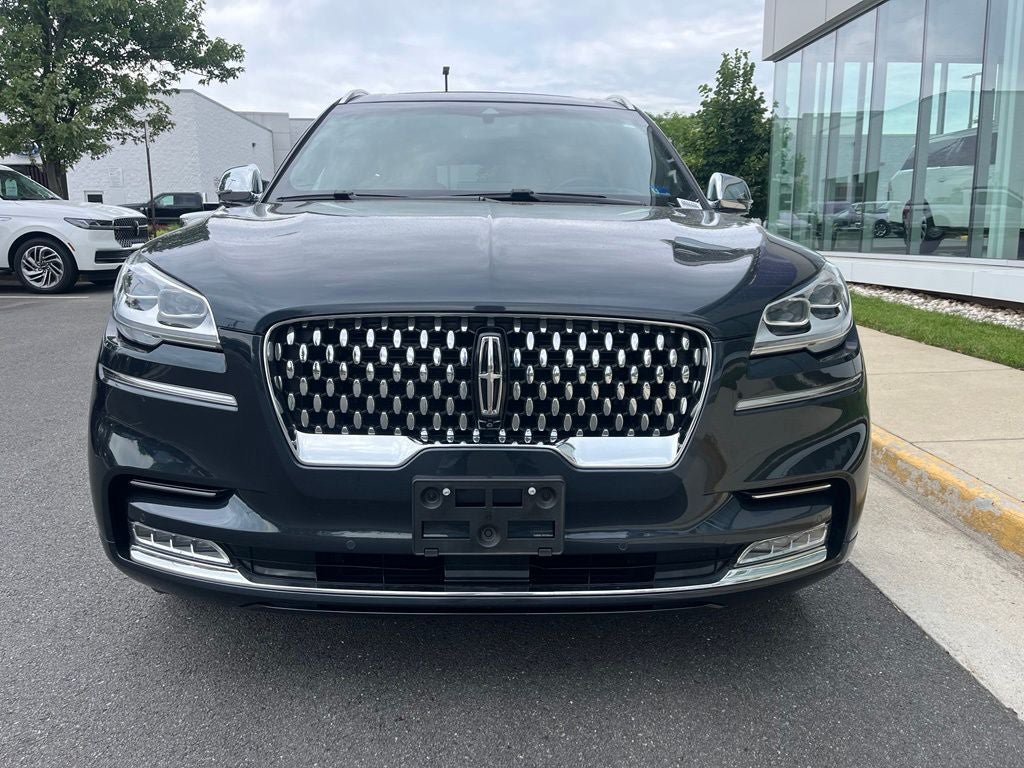 Certified 2022 Lincoln Aviator Black Label w/ Dynamic Handling Package AWD/4WD image 2