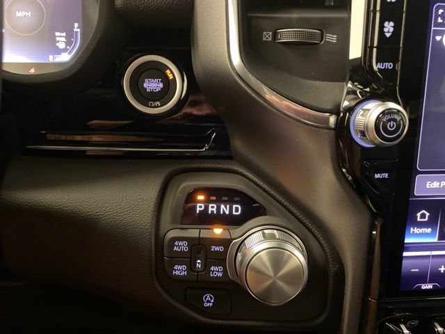 New 2026 RAM 1500 Laramie AWD/4WD image 14