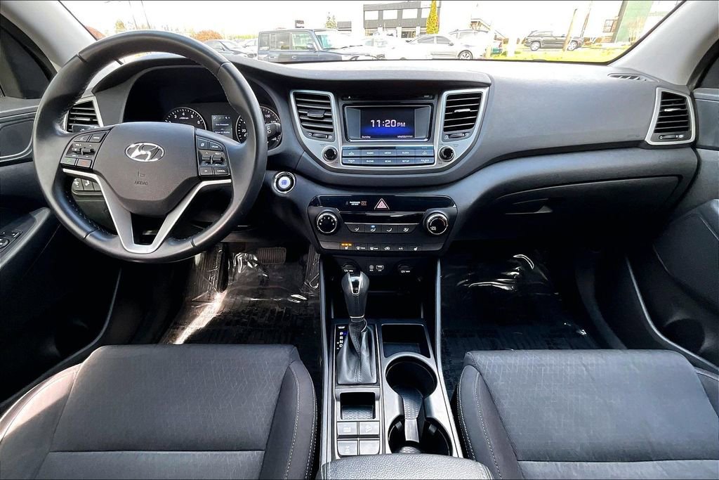 Used 2016 Hyundai Tucson Sport image 16